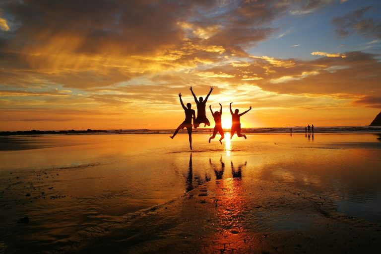 Pure Joy, Natural Freedom. Happy moments in the water, where nature, freedom, and well-being come together in an authentic coastal experience.